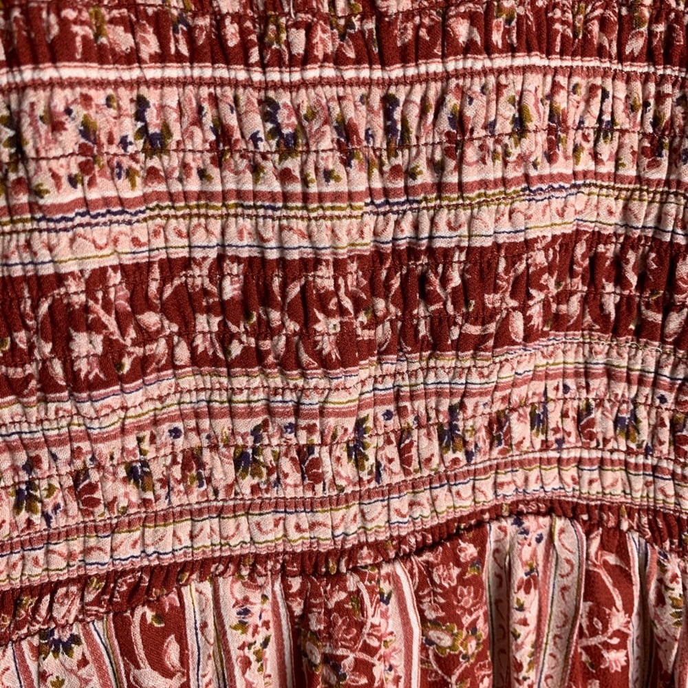 AE romper - Picture 3 of 4